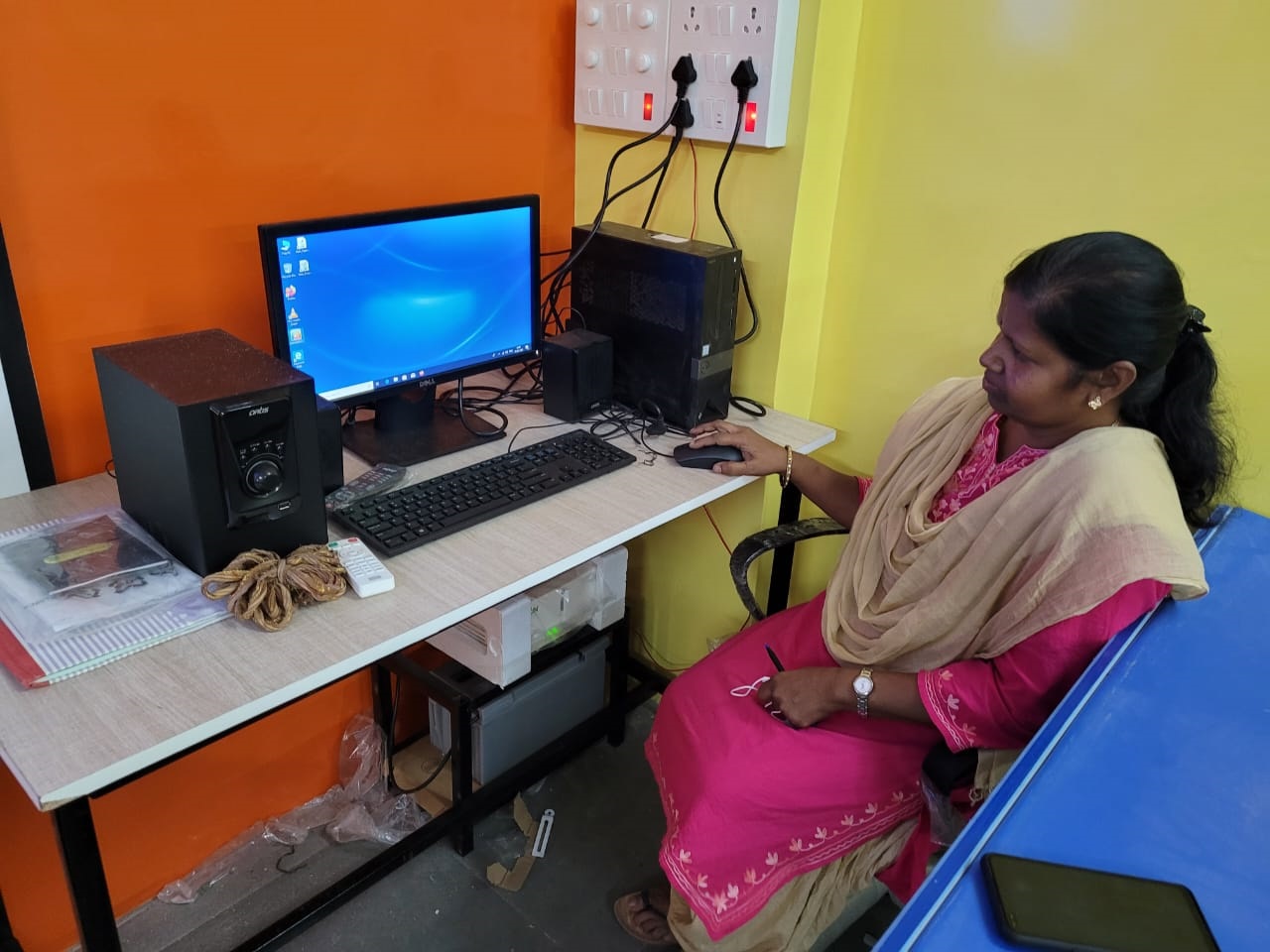 Mumbai E learning Centre  - Worli School -1